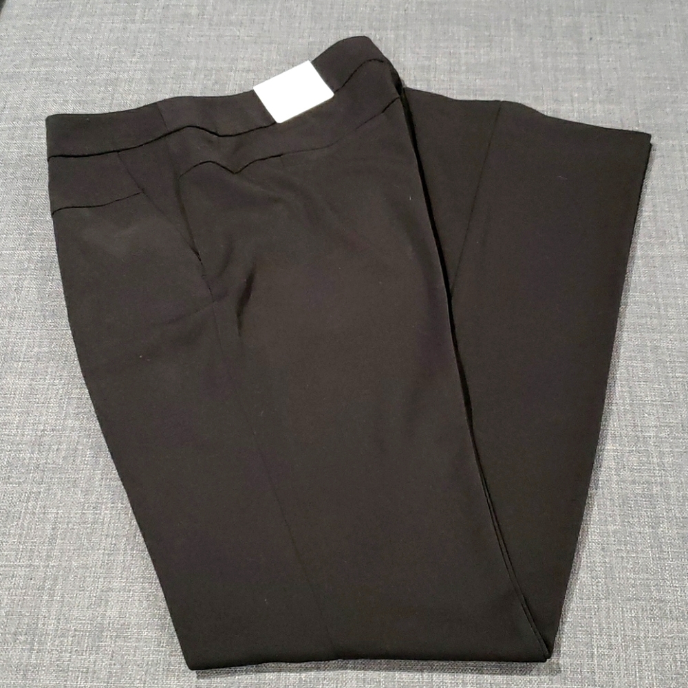 NWT ELLE Dress Pants
